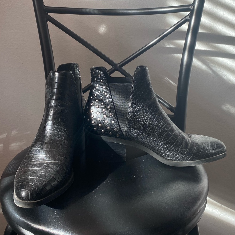 Steve Madden booties